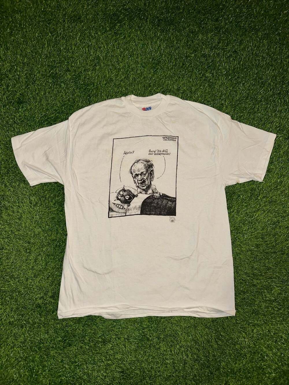 Hanes Beefy-T The Province Cartoon T-Shirt XL White
